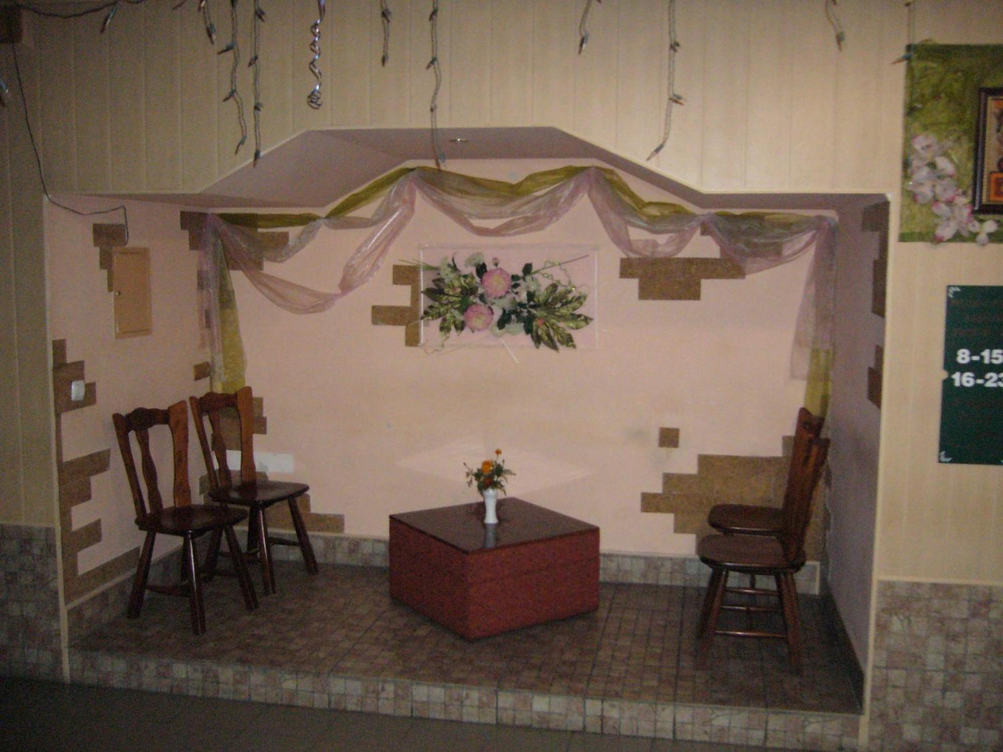 Hotel Profspilkovyi Loetsk Buitenkant foto